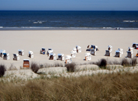 Strand mit Strandkörben