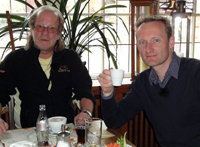 Sven Tietzer und Berny Hoffmann beim Kaffee